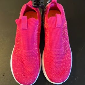 Avia womens size 8 wide